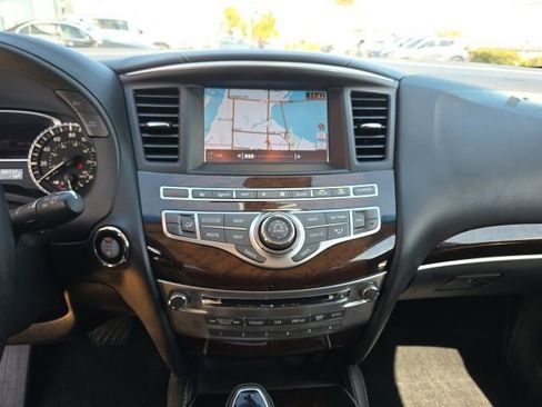 Used 2016 INFINITI QX60 Luxe w/ Deluxe Technology Package image 18