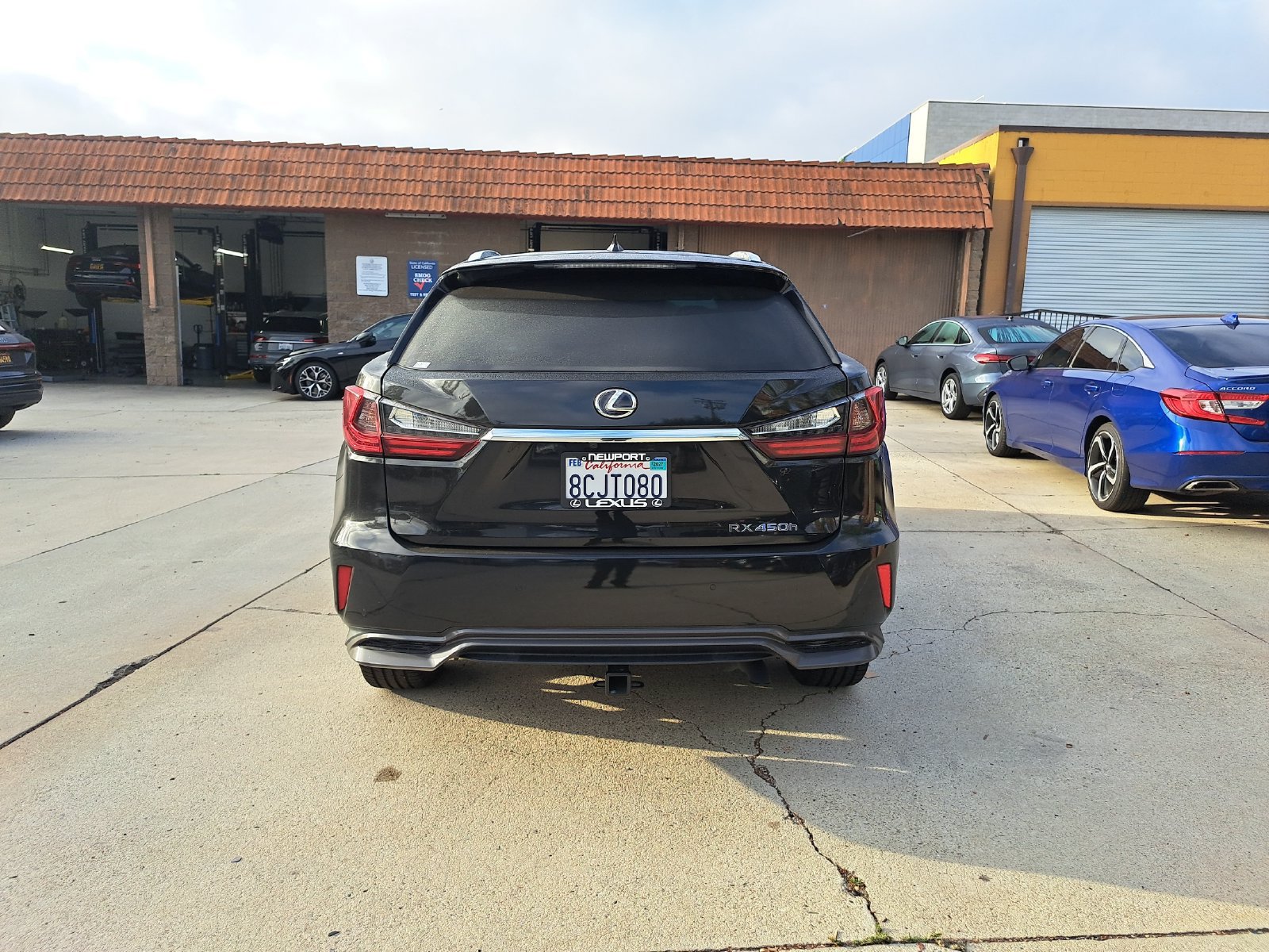 Used 2018 Lexus RX 450h AWD w/ Premium Package image 6