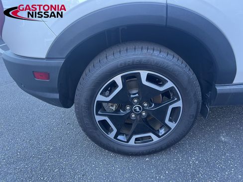 Used 2022 Ford Bronco Sport Outer Banks w/ Tech Package image 18