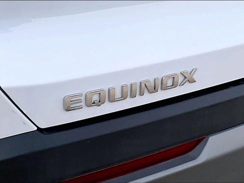 Certified 2025 Chevrolet Equinox LT image 11