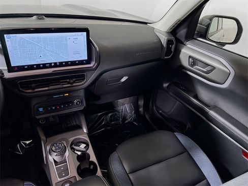 Used 2025 Ford Bronco Sport Outer Banks w/ Outer Banks Tech Package+ image 22