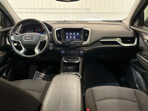 Used 2023 GMC Terrain SLE w/ Driver Convenience Package image 34