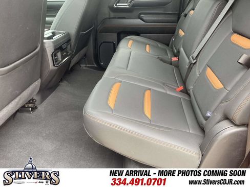 Used 2024 GMC Sierra 1500 AT4 w/ AT4 Preferred Package AWD/4WD image 46