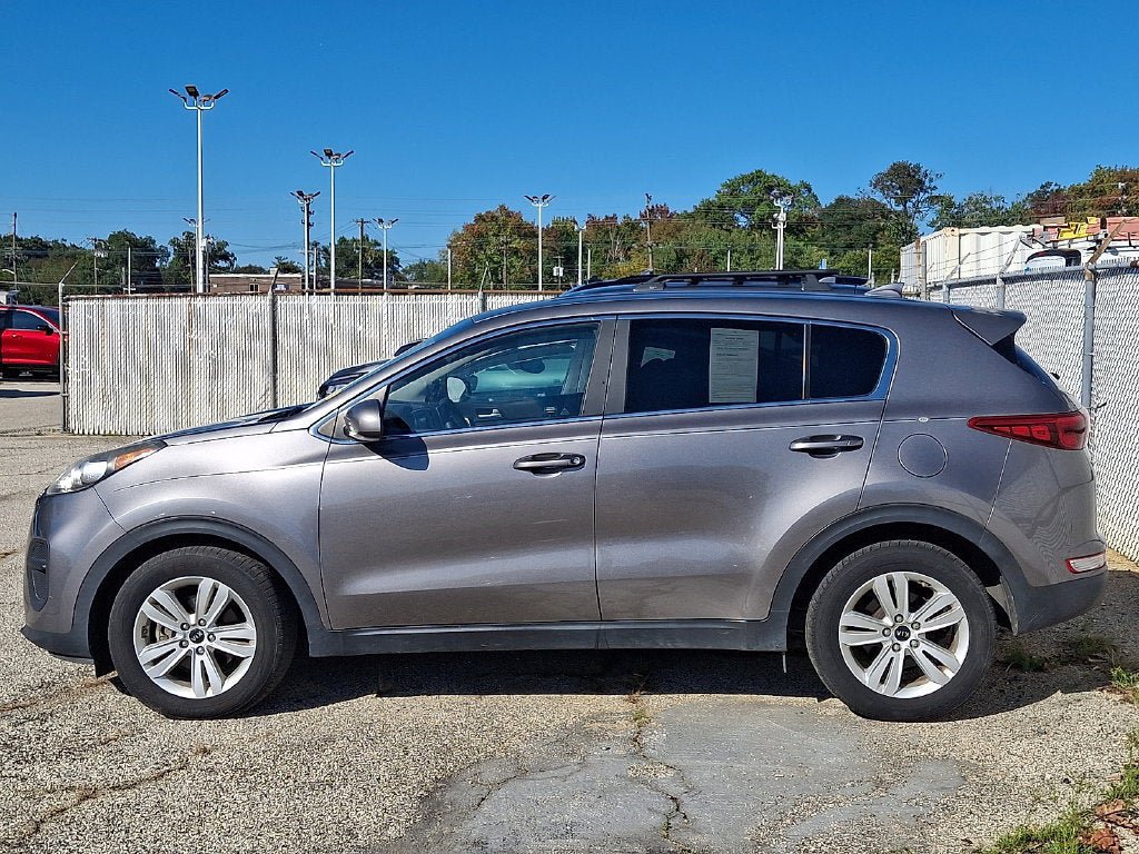 Used 2018 Kia Sportage LX FWD image 5