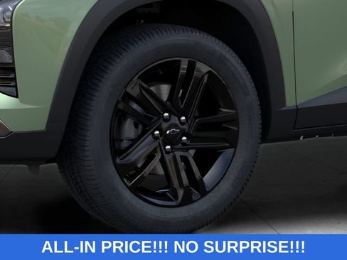 New 2026 Chevrolet Trax ACTIV w/ Sunroof Package FWD image 9