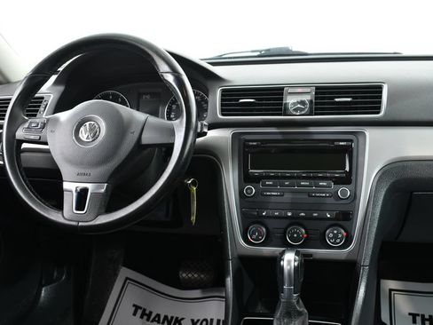 Used 2015 Volkswagen Passat 1.8T Wolfsburg Edition FWD image 8