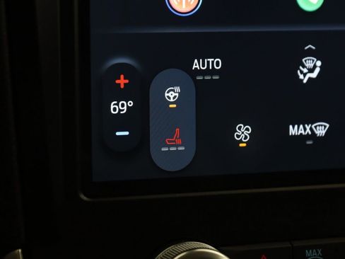 Used 2024 Ford Edge SEL w/ Convenience Package image 8