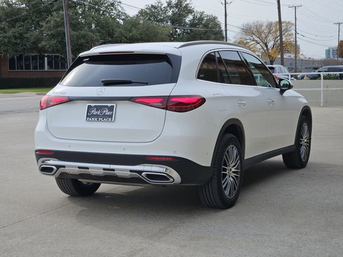 Certified 2025 Mercedes-Benz GLC 300 image 8