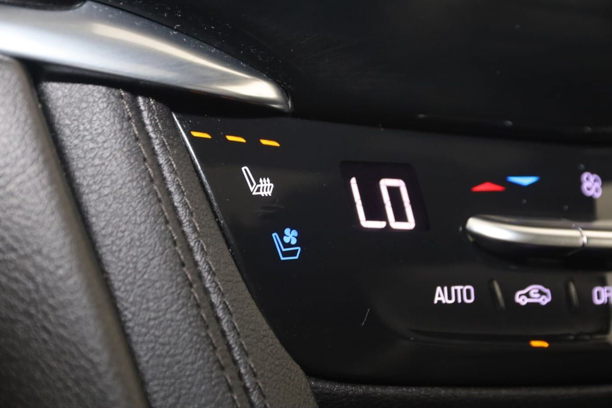 Used 2020 Cadillac XT6 Sport AWD/4WD image 8