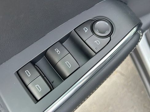 New 2026 GMC Acadia Elevation w/ Elevation Premium Package image 23