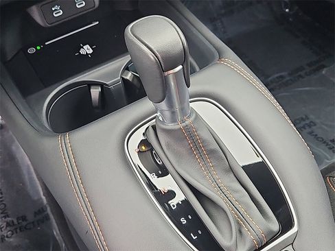 Certified 2026 Honda HR-V Sport image 24