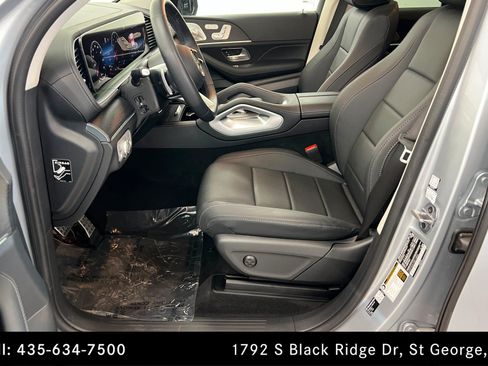Certified 2026 Mercedes-Benz GLS 450 4MATIC image 18