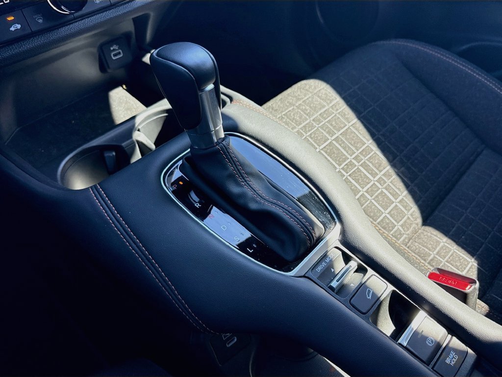 Used 2025 Honda HR-V Sport image 21
