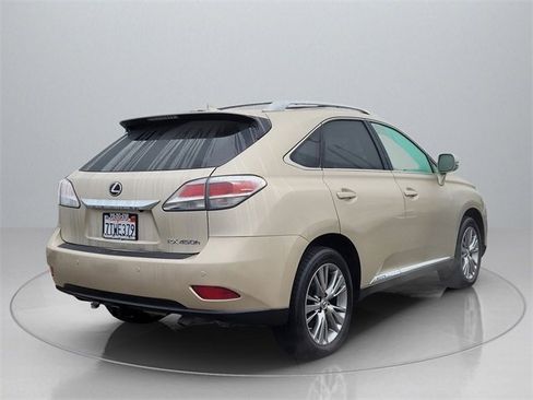 Used 2013 Lexus RX 450h AWD image 8