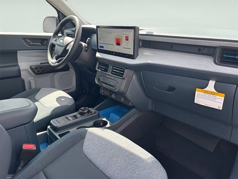 New 2025 Ford Maverick XLT w/ 4K Tow Package image 11