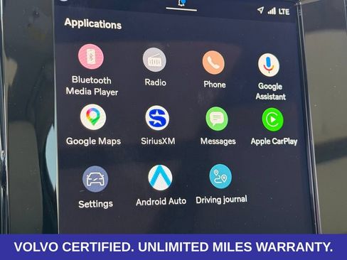 Certified 2026 Volvo XC40 B5 Plus AWD/4WD image 24