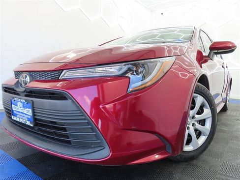 Used 2023 Toyota Corolla LE FWD image 1