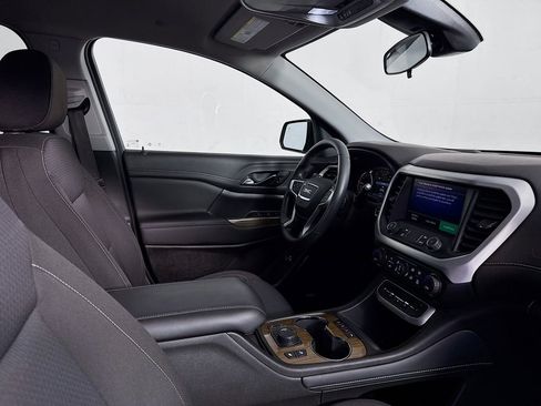 Used 2023 GMC Acadia SLE w/ Driver Convenience Package image 38