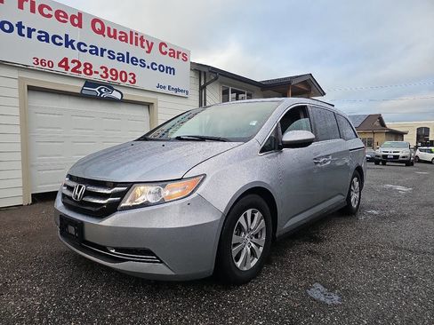 Used 2017 Honda Odyssey EX-L image 2