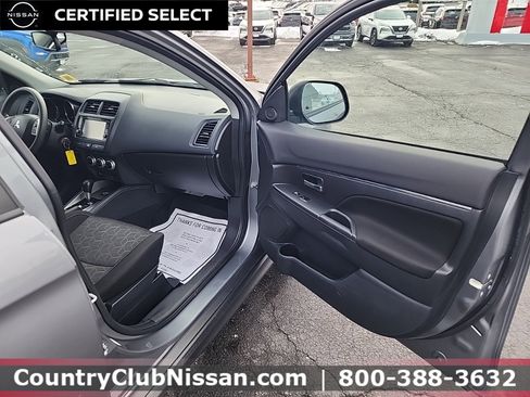 Used 2022 Mitsubishi Outlander Sport AWD image 28