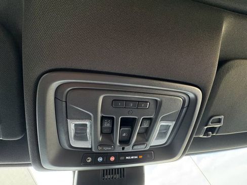 Used 2024 GMC Sierra 1500 AT4 w/ Technology Package image 25