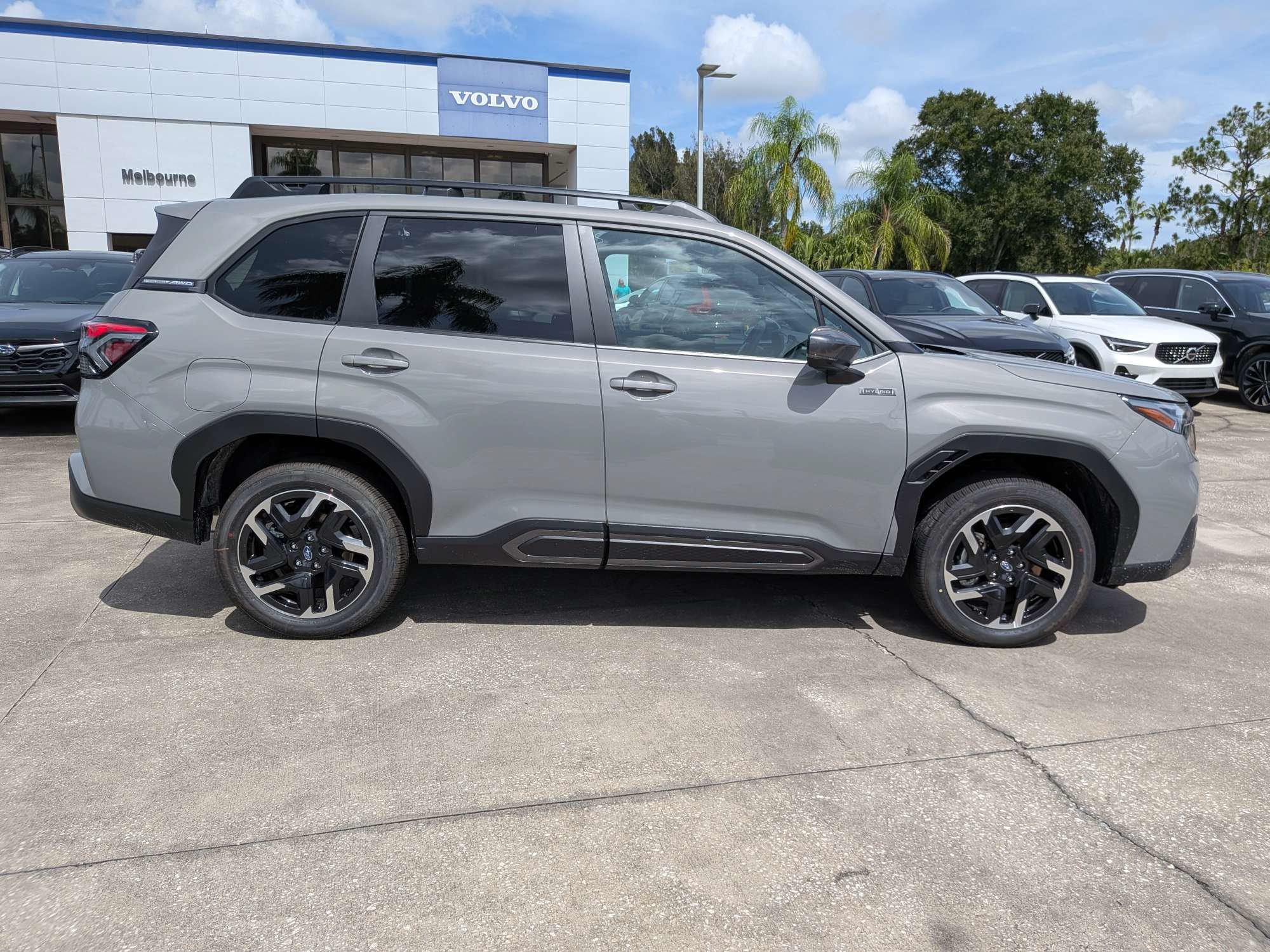 New 2026 Subaru Forester Premium AWD/4WD image 3