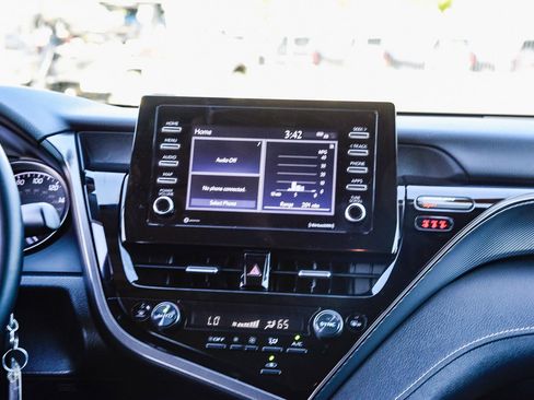 Certified 2023 Toyota Camry SE image 16