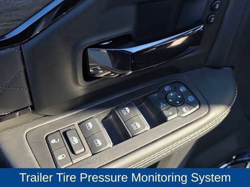 New 2026 RAM 3500 Limited image 22