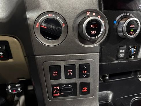Used 2015 Toyota Sequoia Platinum AWD/4WD image 15