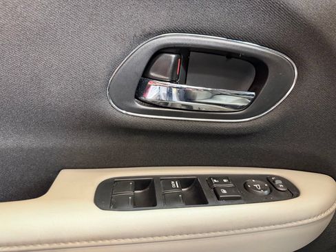 Certified 2021 Honda HR-V EX image 14