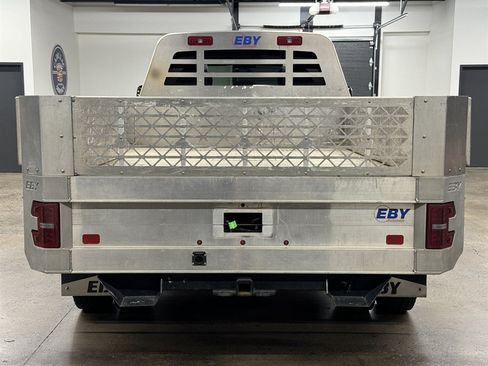 Used 2022 RAM 4500 Tradesman w/ Chrome Appearance Group AWD/4WD image 16