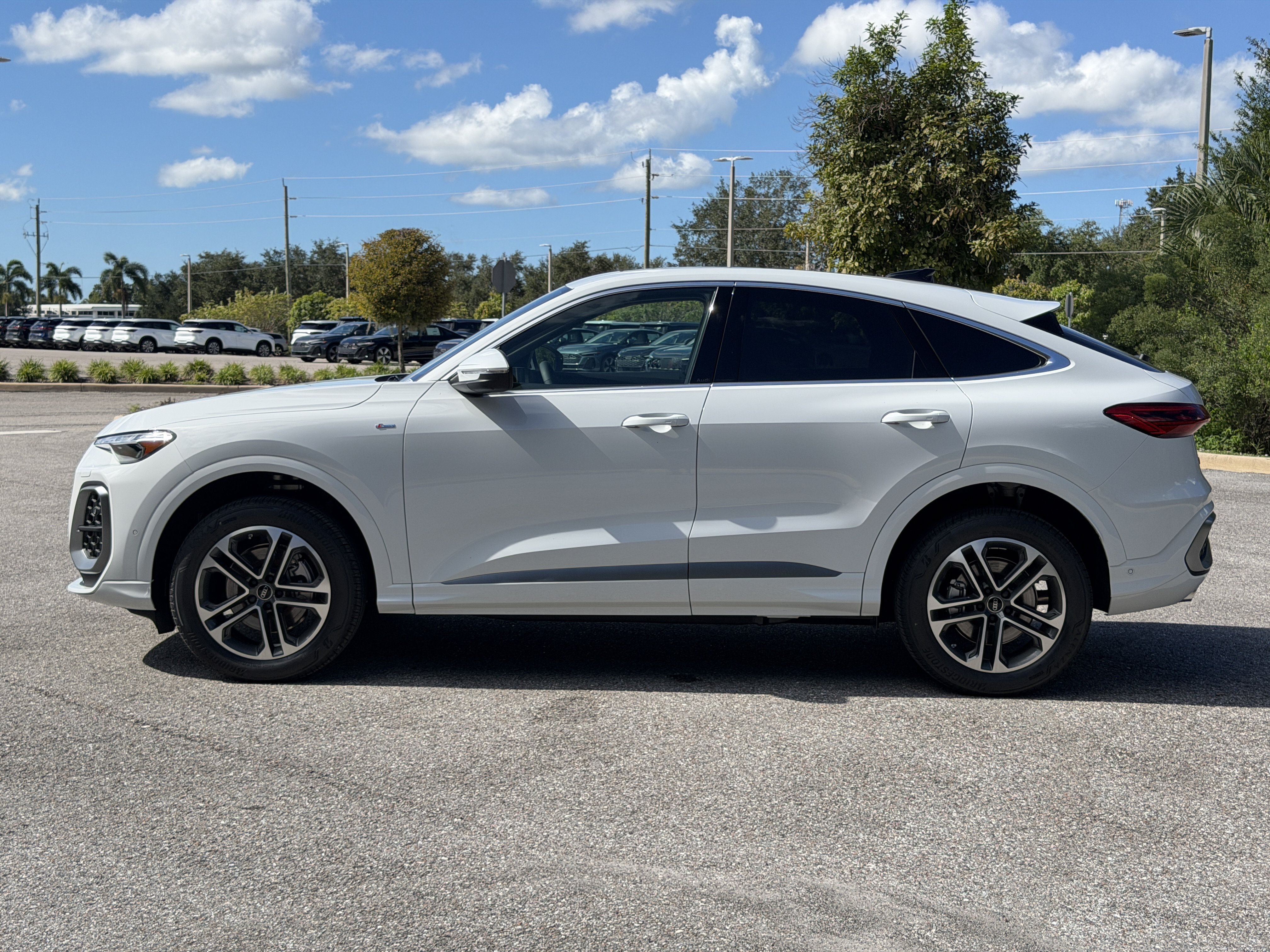New 2026 Audi Q5 Premium Plus AWD/4WD image 4
