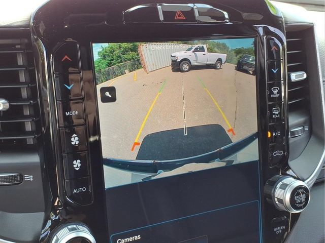 Used 2023 RAM 1500 Laramie AWD/4WD image 21