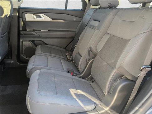 New 2026 Ford Explorer Active image 16