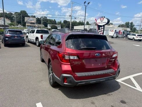 Used 2019 Subaru Outback 2.5i Limited AWD/4WD image 7