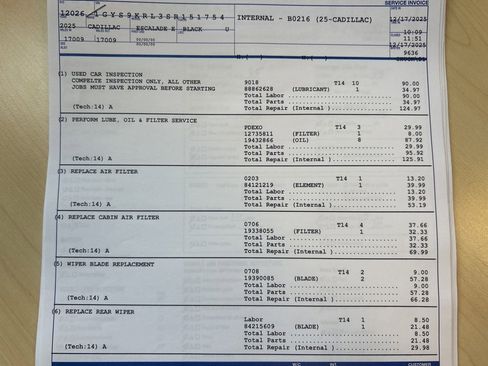 Used 2025 Cadillac Escalade ESV Premium Luxury image 27