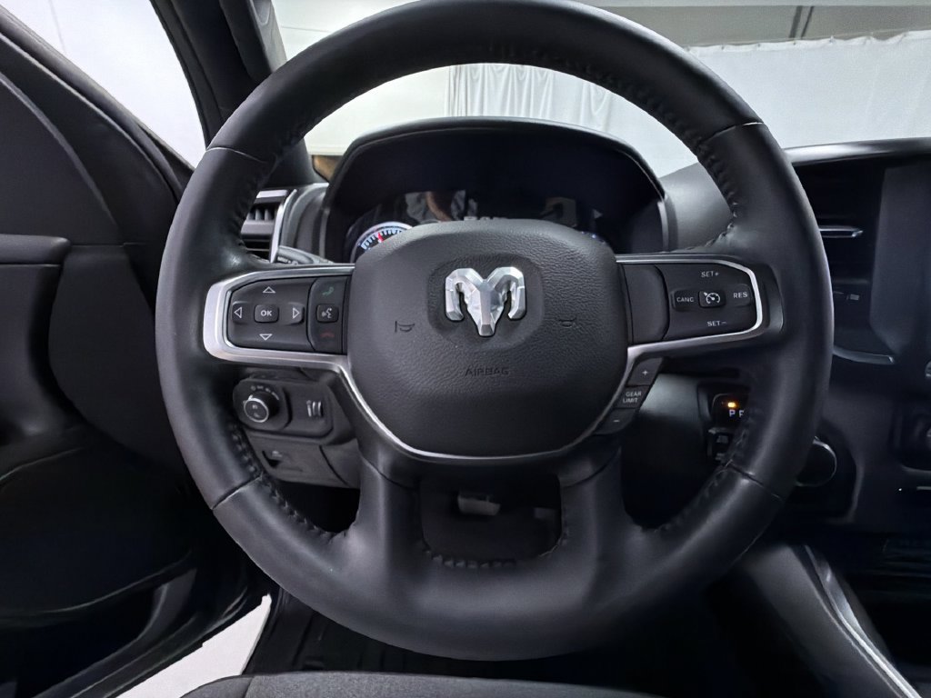 Used 2024 RAM 1500 Big Horn AWD/4WD image 25