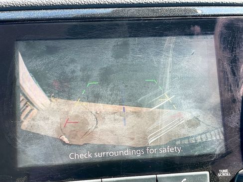 Used 2023 Nissan Titan SV w/ Accessory Utility Package AWD/4WD image 13