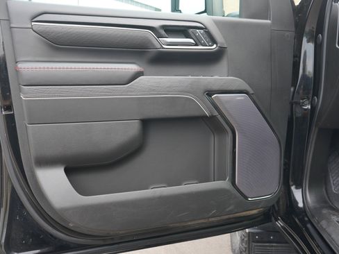 Used 2024 GMC Sierra 2500 AT4X w/ AT4X AEV Edition AWD/4WD image 18