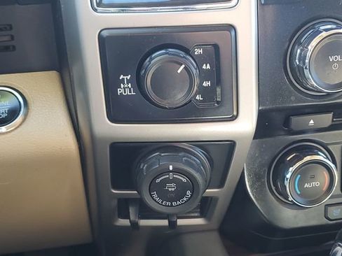 Used 2017 Ford F150 Lariat w/ Equipment Group 501A Mid AWD/4WD image 17