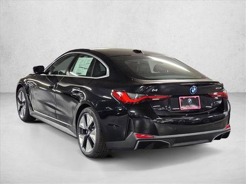 Used 2025 BMW i4 eDrive40 w/ Premium Package RWD image 9