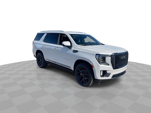 Used 2023 GMC Yukon Denali Ultimate image 2