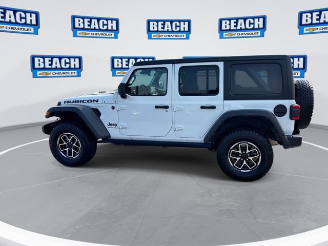 Used 2025 Jeep Wrangler Unlimited Rubicon AWD/4WD image 5