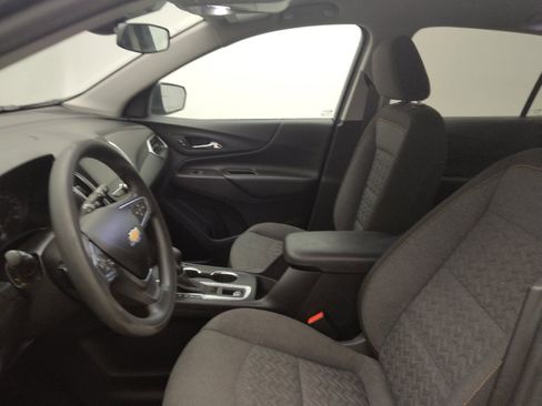 Used 2022 Chevrolet Equinox LT FWD image 17