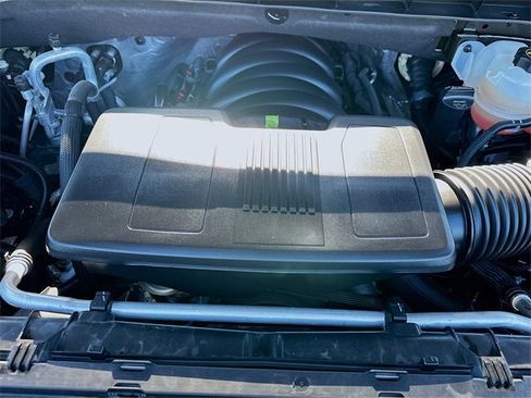 Used 2025 Chevrolet Silverado 1500 RST image 30