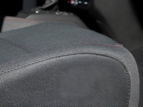 Used 2025 Jeep Wrangler Unlimited Rubicon image 12