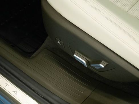 Used 2025 Hyundai Santa Fe Calligraphy AWD/4WD image 28