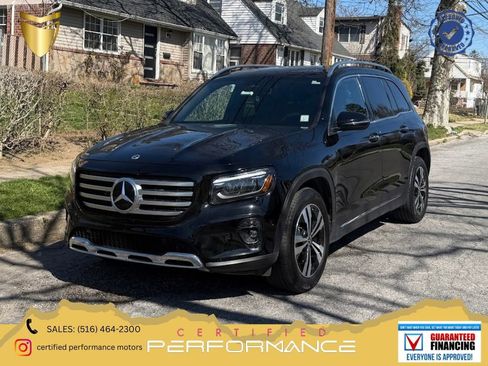 Used 2024 Mercedes-Benz GLB 250 image 1