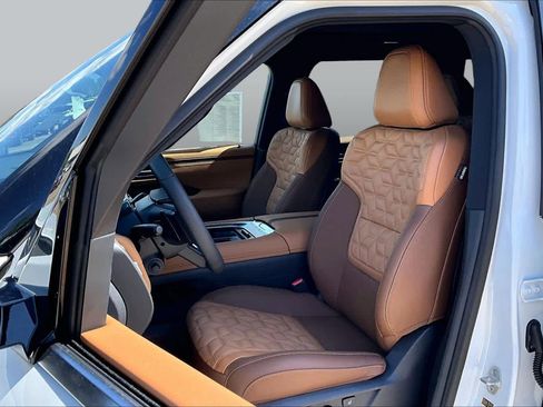 New 2026 Nissan Armada Platinum Reserve AWD/4WD image 18