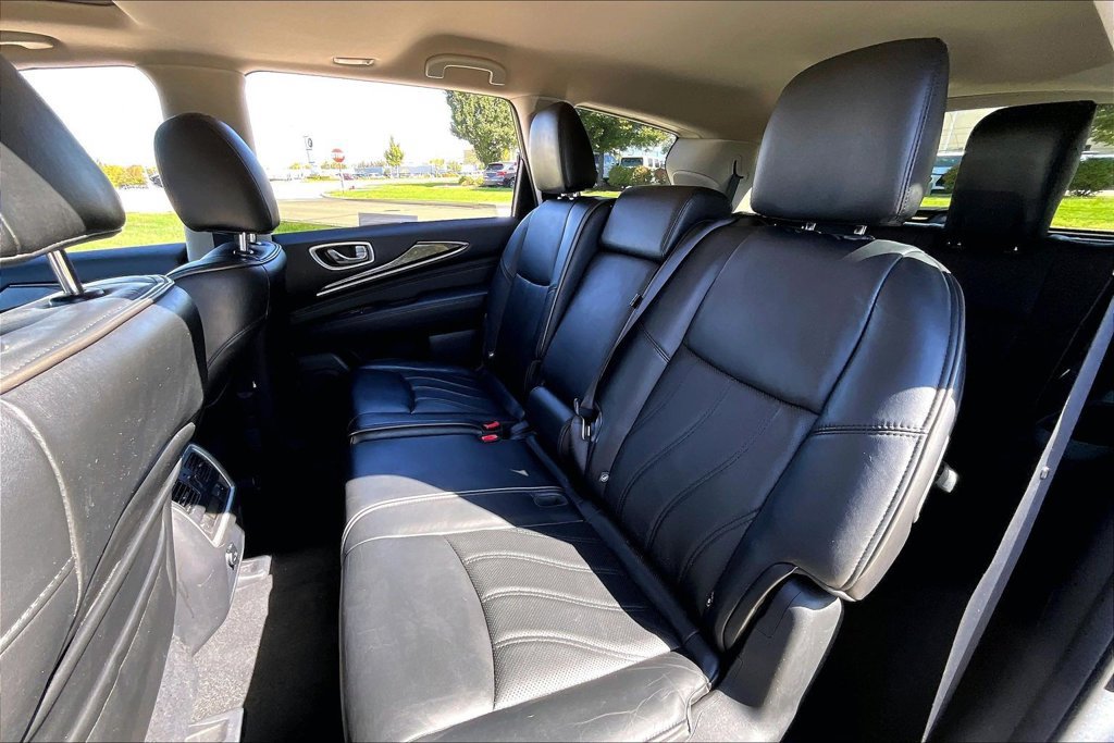 Used 2015 INFINITI QX60 Luxe w/ Premium Plus Package AWD/4WD image 32